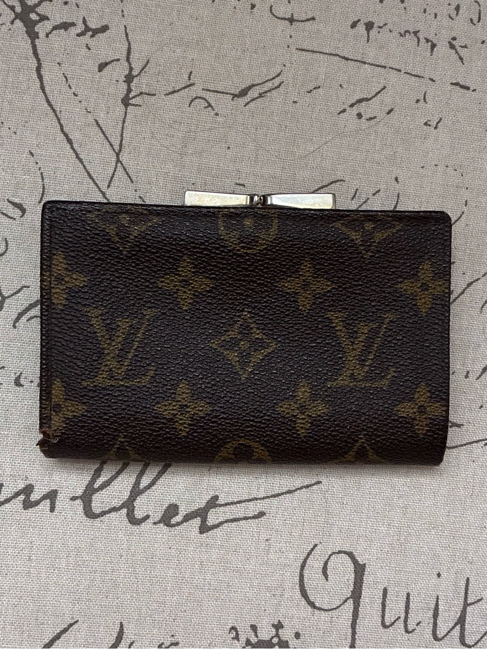 Vintage Louis Vuitton Monogram Print Kiss Lock Wallet Saks Fifth Avenue Rare